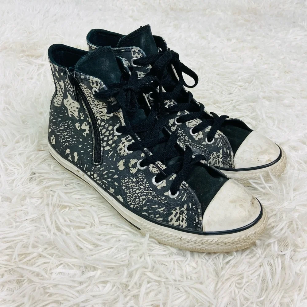 CONVERSE black & gray leather high top snakeskin lace up sneakers size junior 6